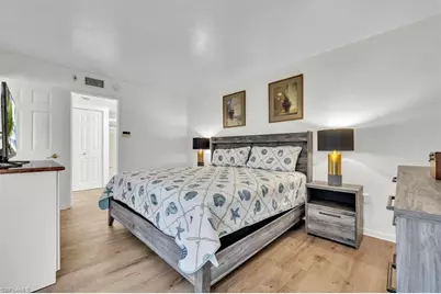 271 Southbay Dr #241, Naples, FL 34108 - Photo 17