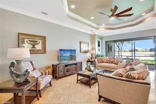 3745 Pleasant Springs Dr, Naples, FL 34119 - Photo 3