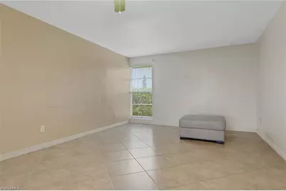 4133 Lakewood Blvd #E27, Naples, FL 34112 - Photo 11
