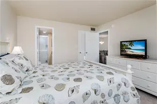 180 Turtle Lake Ct, Naples, FL 34105 - Photo 19