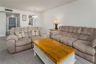 180 Turtle Lake Ct, Naples, FL 34105 - Photo 9