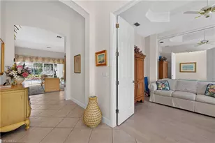 2317 Island Cove Cir, Naples, FL 34109 - Photo 5