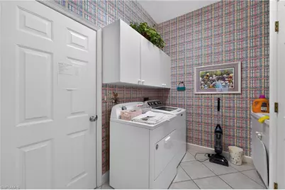 2317 Island Cove Cir, Naples, FL 34109 - Photo 31