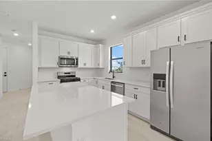 2094 Seville Ln, Naples, FL 34120 - Photo 23