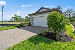 2094 Seville Ln, Naples, FL 34120 - Photo 3
