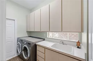 3444 Donoso Ct, Naples, FL 34109 - Photo 27