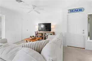 250 Lanchester Ct, Naples, FL 34112 - Photo 3