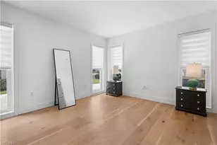 250 Lanchester Ct, Naples, FL 34112 - Photo 11