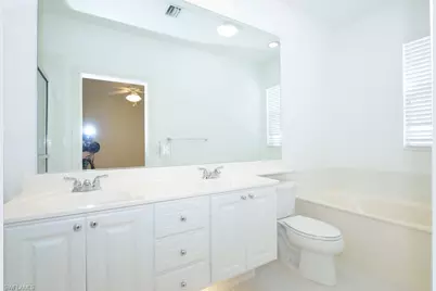 28725 Alessandria Cir, Bonita Springs, FL 34135 - Photo 15