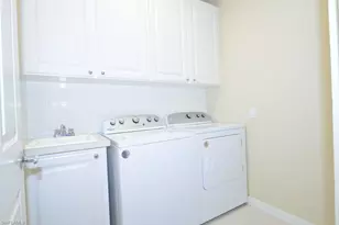 28725 Alessandria Cir, Bonita Springs, FL 34135 - Photo 13