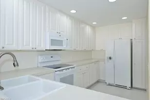 28725 Alessandria Cir, Bonita Springs, FL 34135 - Photo 5