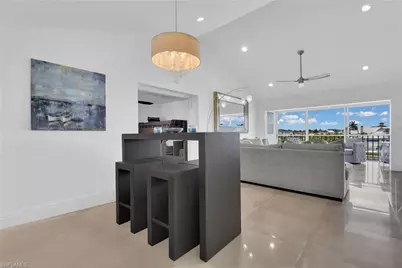 10684 Gulf Shore Dr #B-302, Naples, FL 34108 - Photo 9