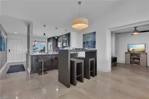10684 Gulf Shore Dr, Naples, FL 34108 - Photo 7