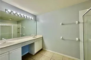 1164 Oxford Ln, Naples, FL 34105 - Photo 21