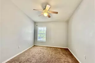 1164 Oxford Ln, Naples, FL 34105 - Photo 23