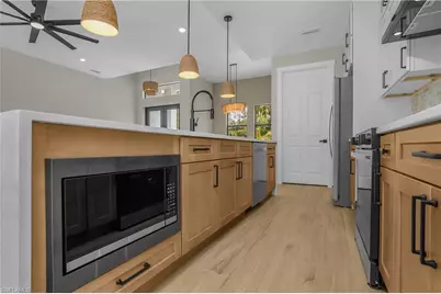 2719 2nd St NW, Naples, FL 34120 - Photo 29
