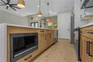 2719 2nd St NW, Naples, FL 34120 - Photo 29