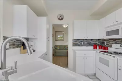 4011 Palm Tree Blvd #302, Cape Coral, FL 33904 - Photo 11
