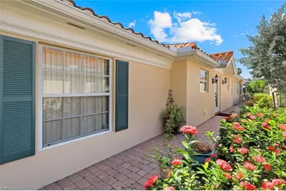 5425 Guadeloupe Way, Naples, FL 34119 - Photo 3