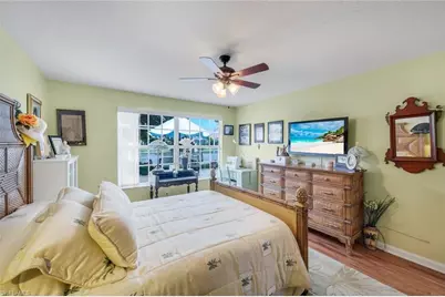 5425 Guadeloupe Way, Naples, FL 34119 - Photo 17