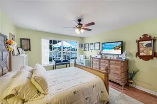 5425 Guadeloupe Way, Naples, FL 34119 - Photo 17