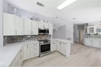 26821 Sammoset Way, Bonita Springs, FL 34135 - Photo 11
