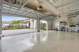 2327 Somerset Pl, Naples, FL 34120 - Photo 33