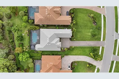 2327 Somerset Pl, Naples, FL 34120 - Photo 41