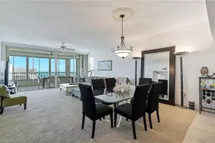 25 Bluebill Ave, Naples, FL 34108 - Photo 5