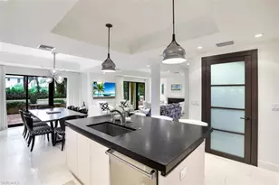 270 5th Ave S, Naples, FL 34102 - Photo 9