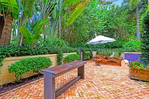 270 5th Ave S, Naples, FL 34102 - Photo 33