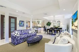 270 5th Ave S, Naples, FL 34102 - Photo 5