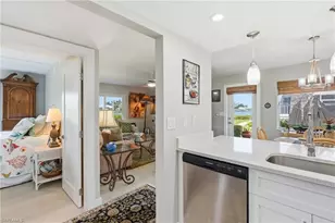 330 Kon Tiki Dr, Naples, FL 34113 - Photo 17