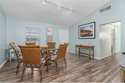 1281 10th St N, Naples, FL 34102 - Photo 9