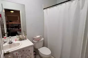 7820 Catalina Cir, Tamarac, FL 33321 - Photo 7
