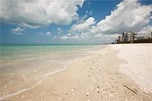 4041 Gulf Shore Blvd N, Naples, FL 34103 - Photo 21