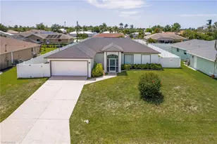 610 SE 21st Ln, Cape Coral, FL 33990 - Photo 1