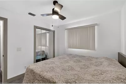 610 SE 21st Ln, Cape Coral, FL 33990 - Photo 31