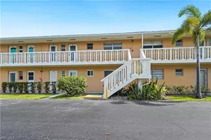 2222 NE 1st Way, Boynton Beach, FL 33435 - Photo 1