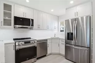9 High Point Cir N, Naples, FL 34103 - Photo 13