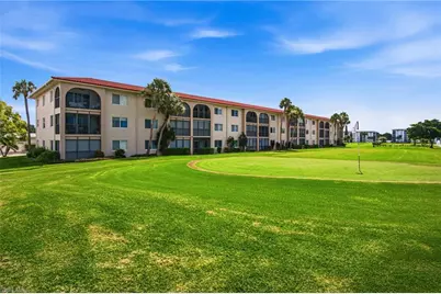 9 High Point Cir N #108, Naples, FL 34103 - Photo 39