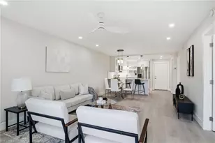 9 High Point Cir N, Naples, FL 34103 - Photo 19