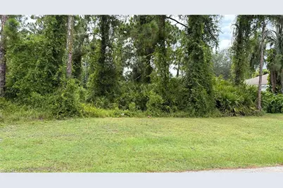 626 Flamingo Ave S, Lehigh Acres, FL 33974 - Photo 1