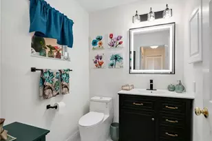 1256 Naples Lake Dr, Naples, FL 34104 - Photo 23