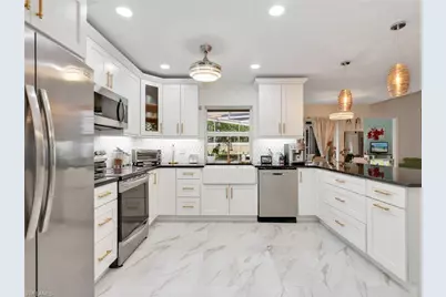 1256 Naples Lake Dr, Naples, FL 34104 - Photo 15