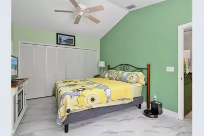 1256 Naples Lake Dr, Naples, FL 34104 - Photo 29