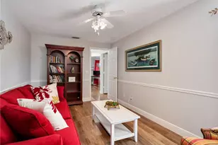 1256 Naples Lake Dr, Naples, FL 34104 - Photo 31
