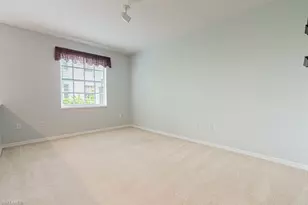 2215 Hawksridge Dr, Naples, FL 34105 - Photo 7