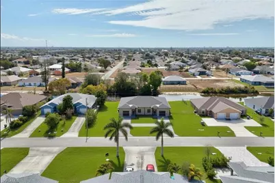 542/544 SE 6th Ter, Cape Coral, FL 33990 - Photo 11