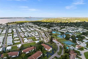 7001 New Post Dr, North Fort Myers, FL 33917 - Photo 29
